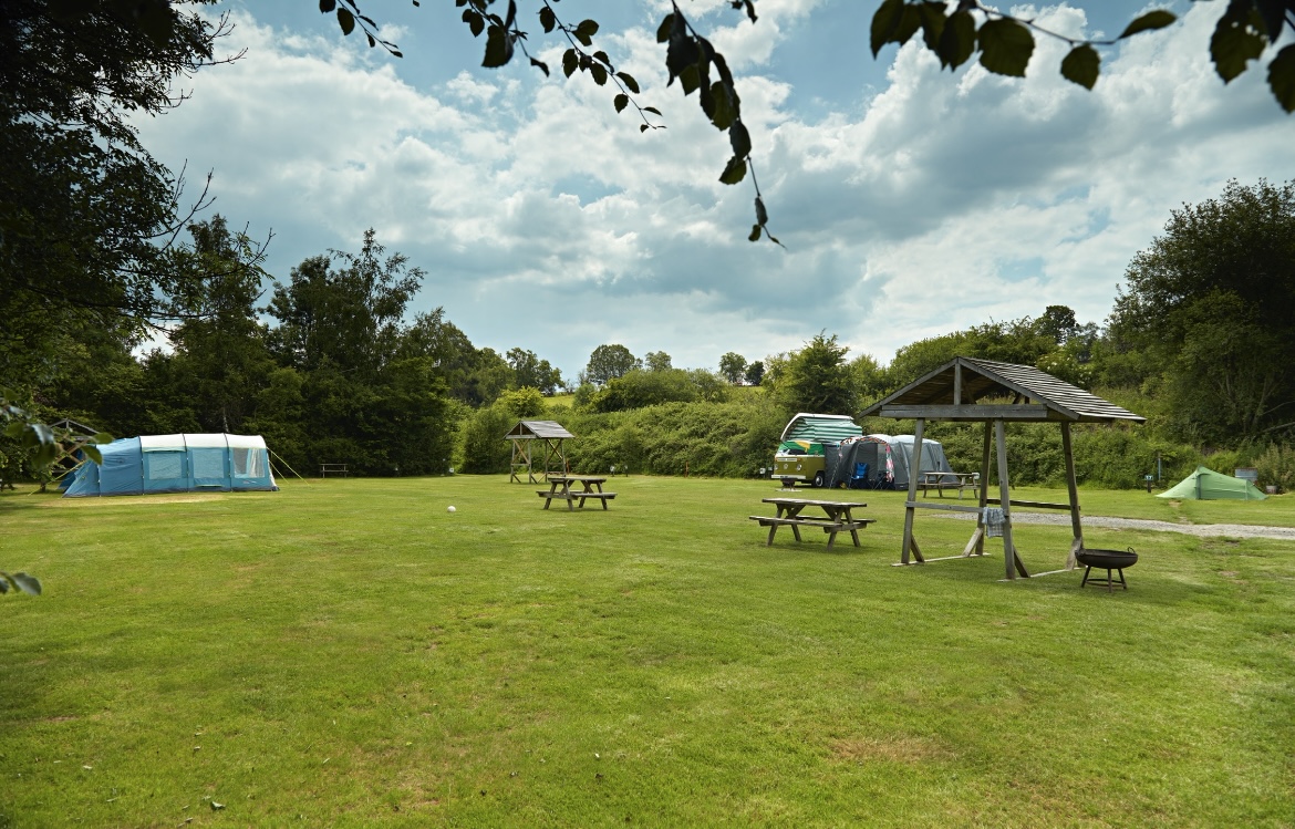 Bala Camping and Caravan Club Site, Dog Friendly Holiday Wales